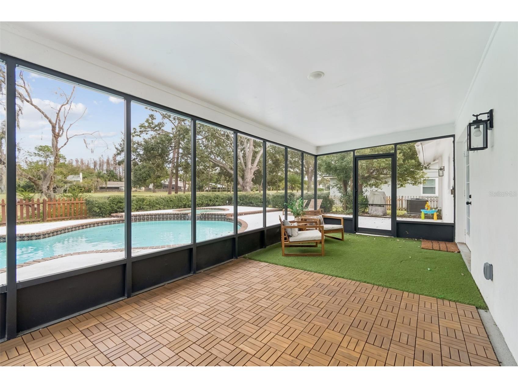 4315 Honey Vista Circle Tampa FL 33624 TB8465197 image31