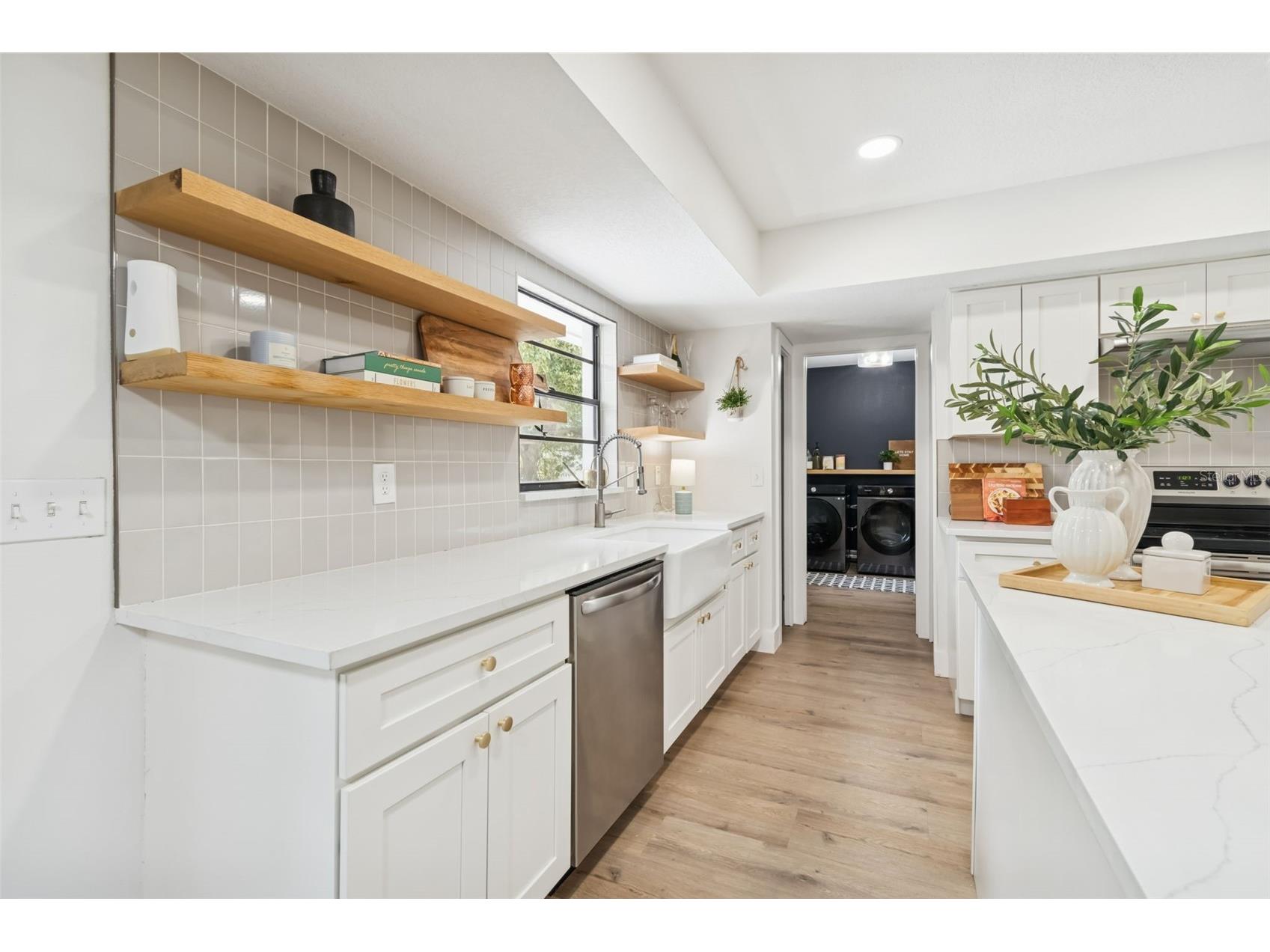 4315 Honey Vista Circle Tampa FL 33624 TB8465197 image8