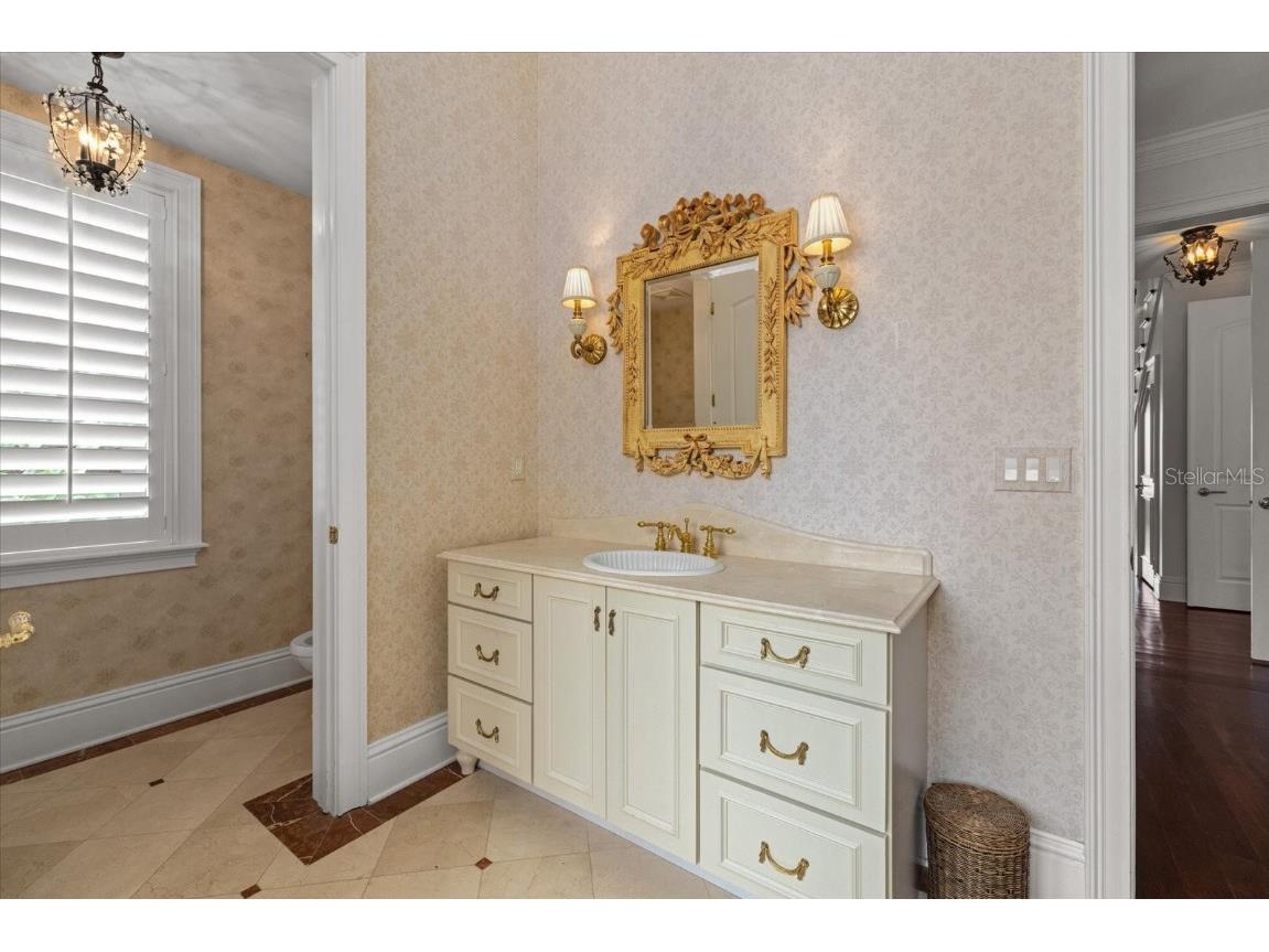 4315 Mangrove Place Sarasota FL 34242 - ROBERTS BAY A4659292 image35