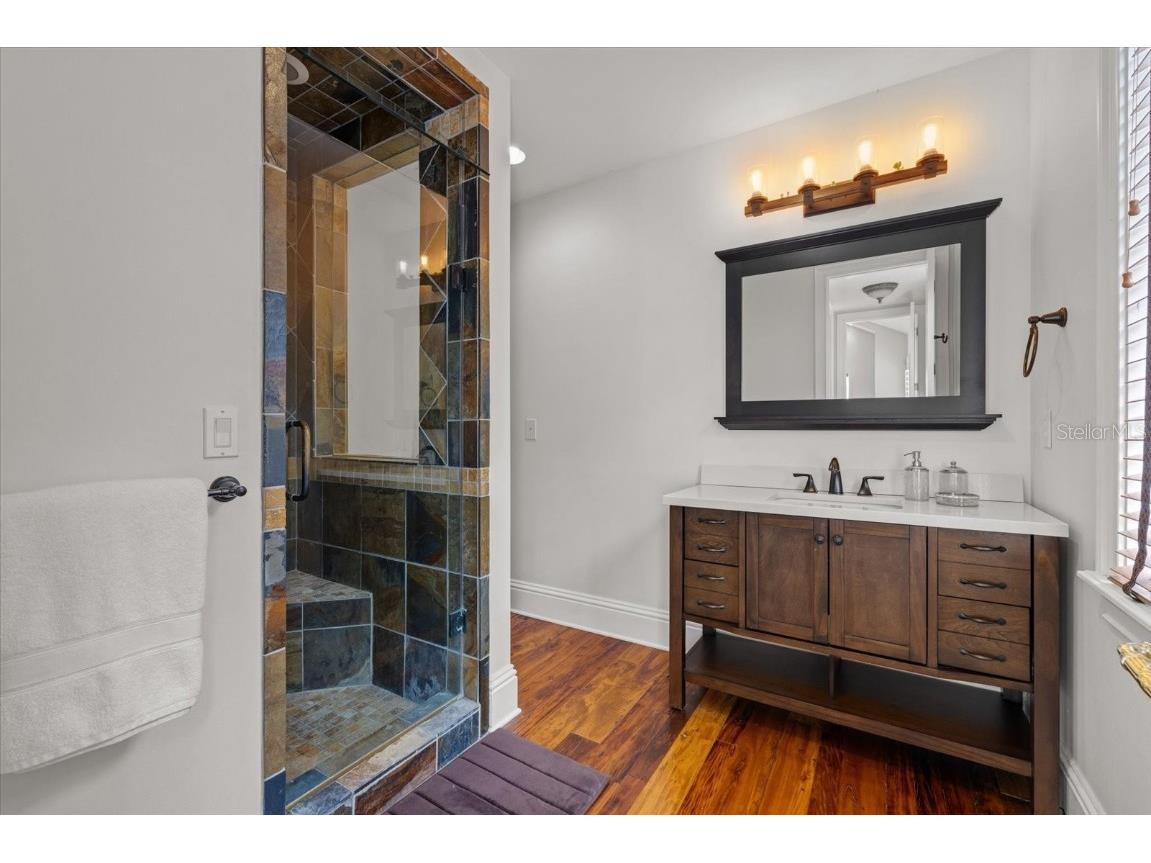 4315 Mangrove Place Sarasota FL 34242 - ROBERTS BAY A4659292 image64