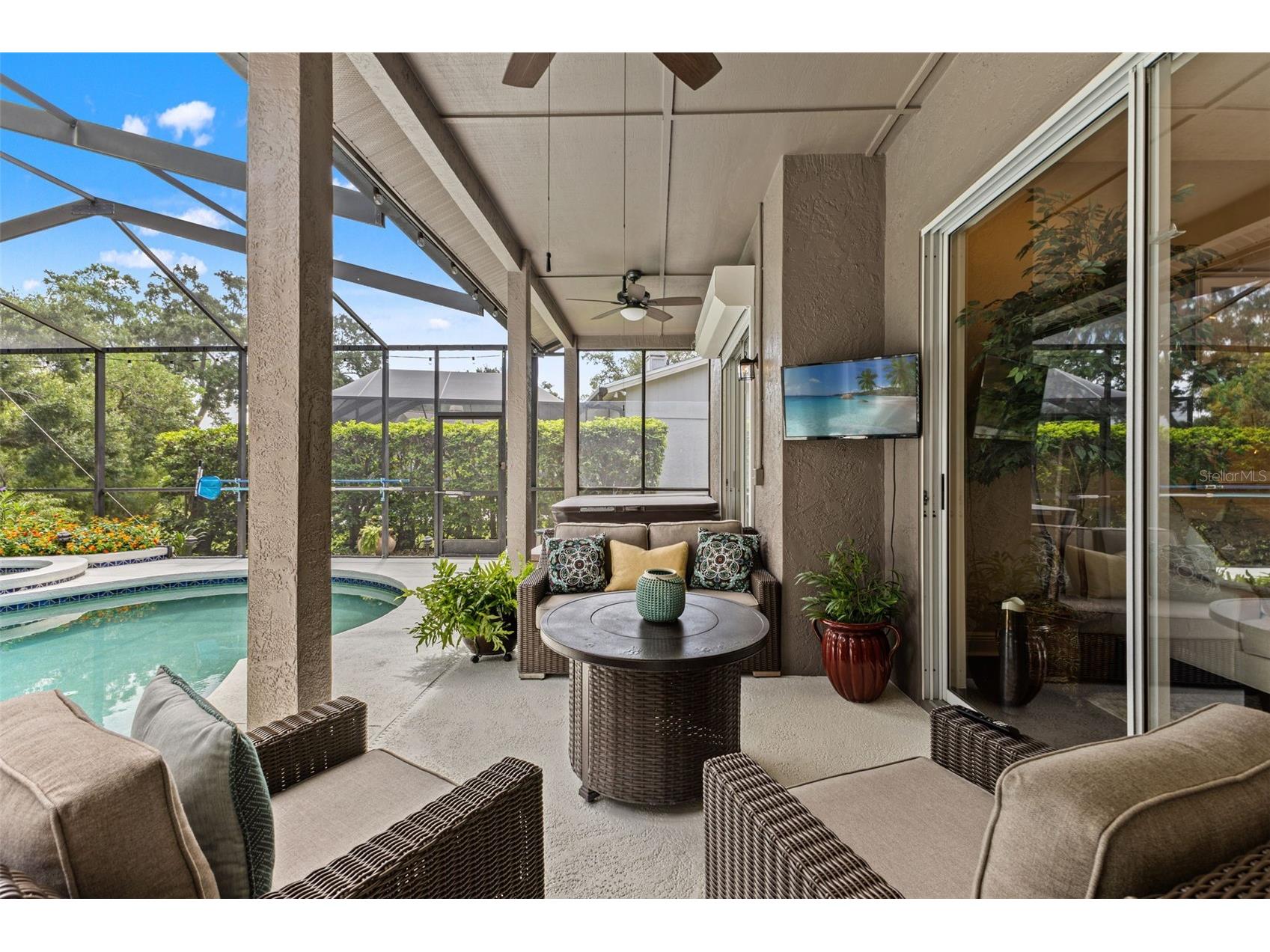 4315 Round Lake Court Tampa FL 33618 TB8514579 image27