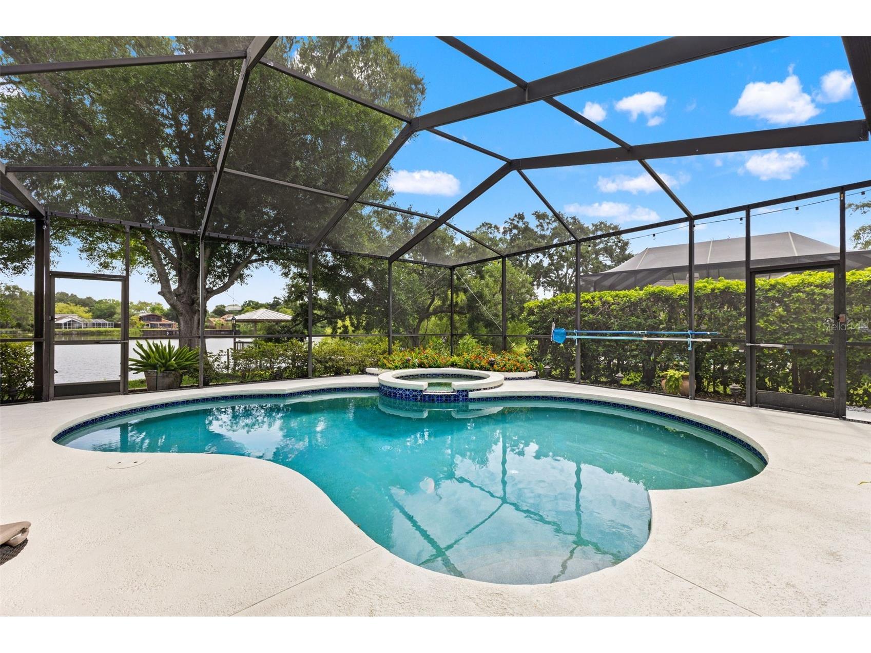 4315 Round Lake Court Tampa FL 33618 TB8514579 image29