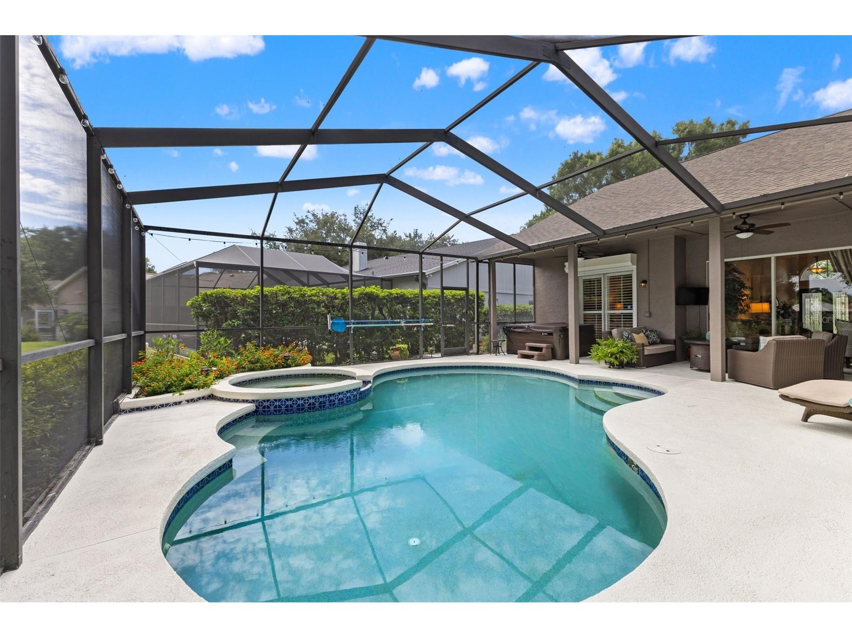 4315 Round Lake Court Tampa FL 33618 TB8514579 image30