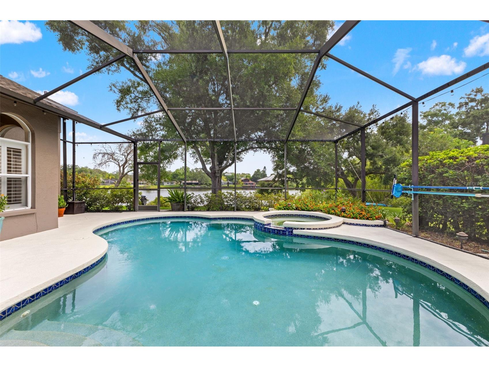 4315 Round Lake Court Tampa FL 33618 TB8514579 image31