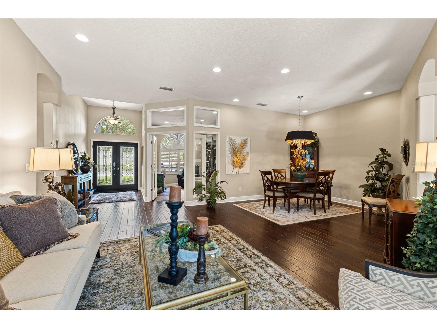 4315 Round Lake Court Tampa FL 33618 TB8514579 image5