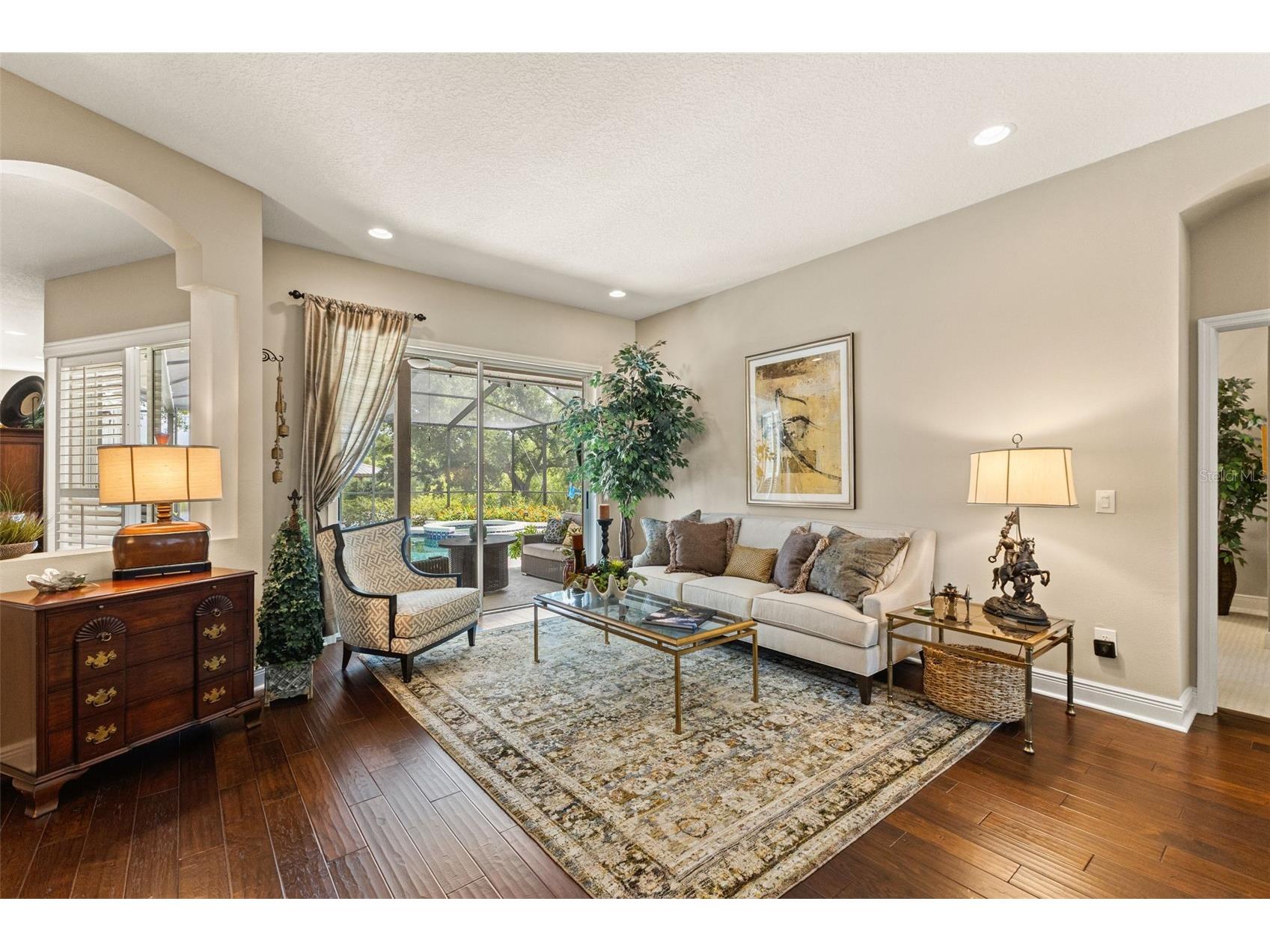 4315 Round Lake Court Tampa FL 33618 TB8514579 image7