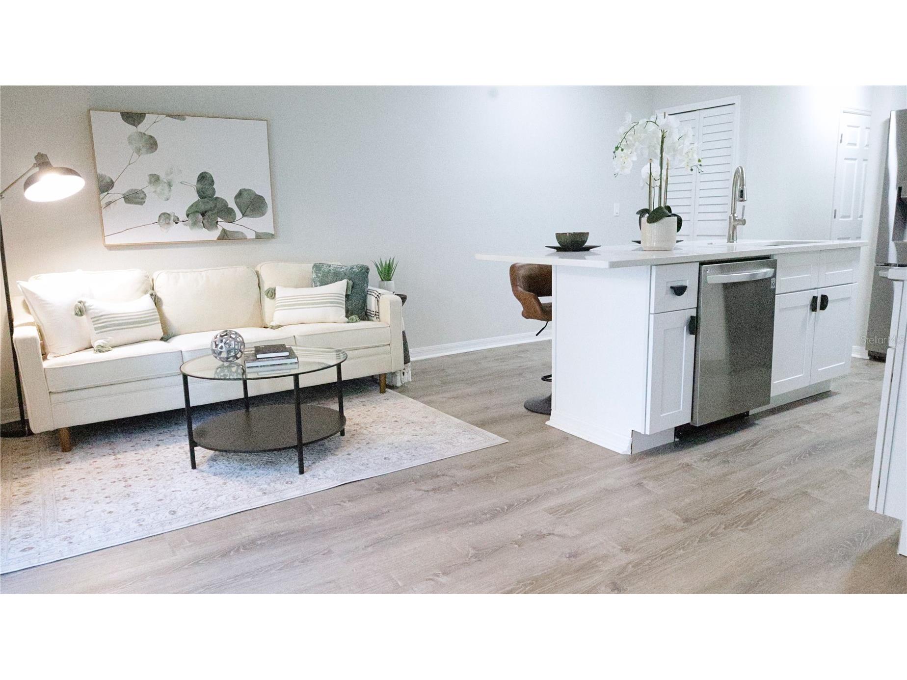 4315 Tyler Circle N Saint Petersburg FL 33709 TB8444360 image5