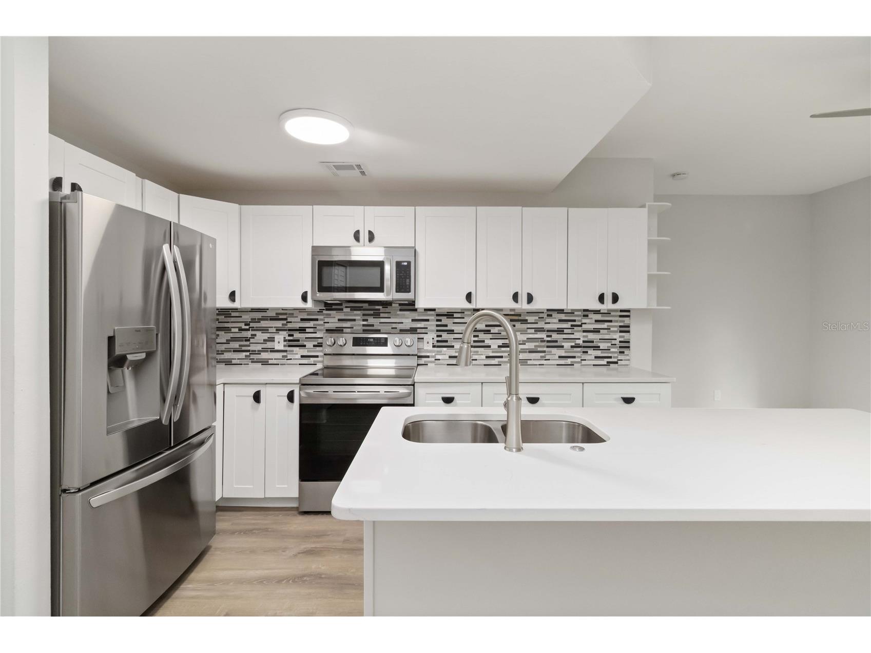 4315 Tyler Circle N Saint Petersburg FL 33709 TB8444360 image8