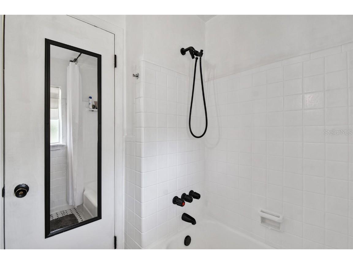 4315 W Fair Oaks Avenue Tampa FL 33611 TB8449282 image23