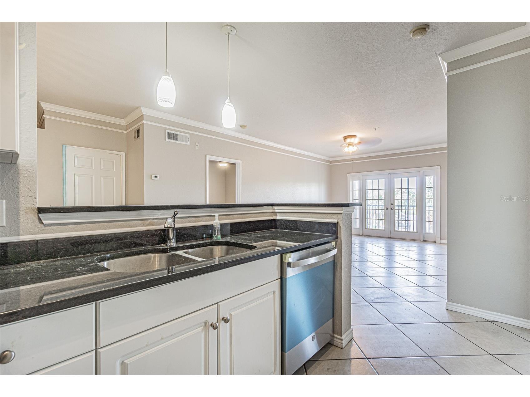 4316 Bayside Village Drive #302 Tampa FL 33615 TB8501830 image8