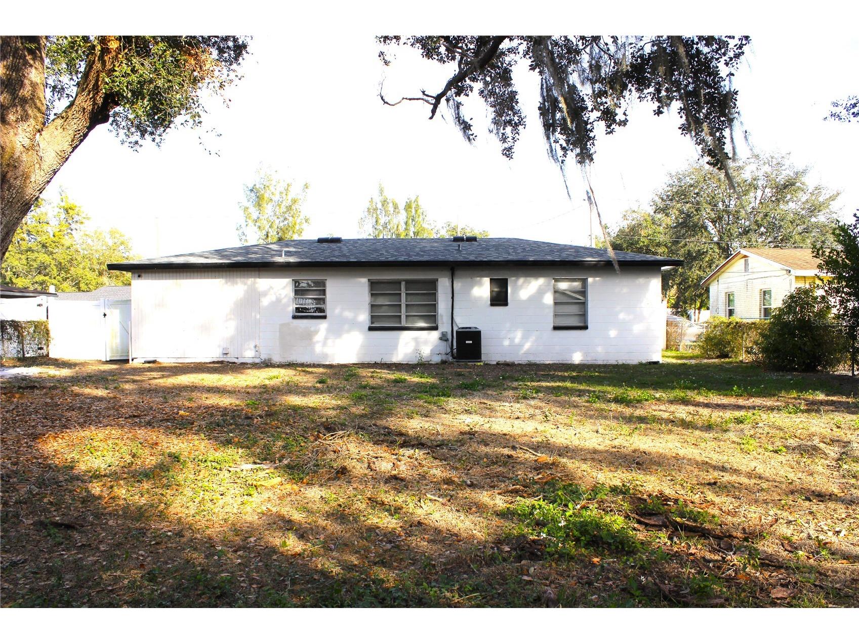 4316 Berkley Drive Tampa FL 33610 TB8464857 image13