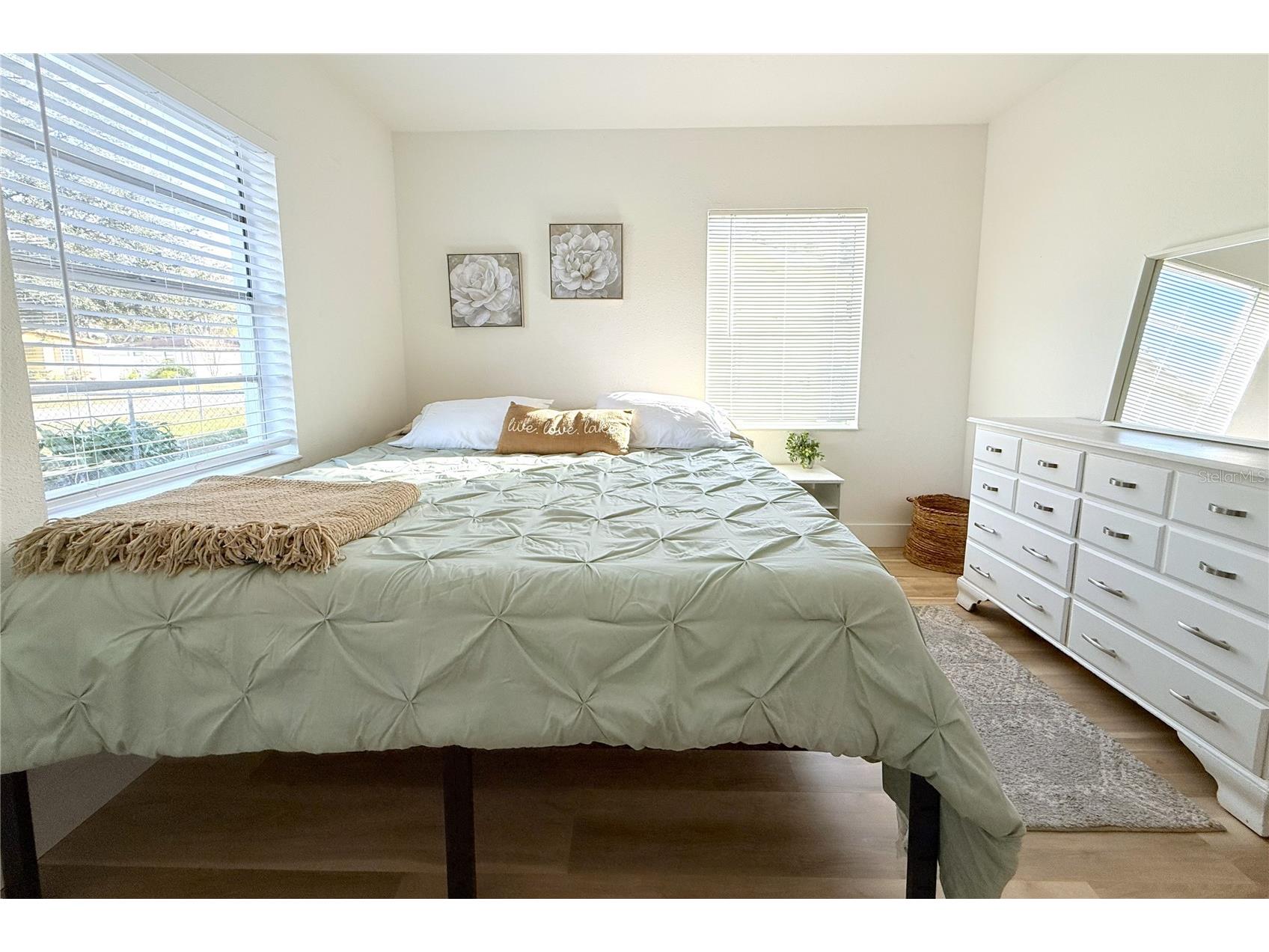 4316 Berkley Drive Tampa FL 33610 TB8464857 image37