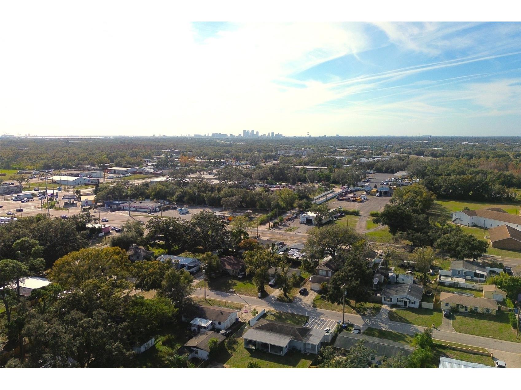 4316 Berkley Drive Tampa FL 33610 TB8464857 image5