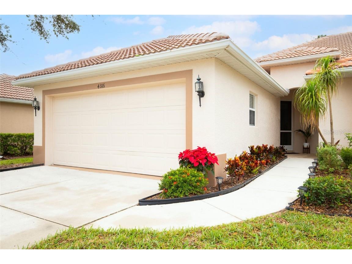 4316 Callista Lane Sarasota FL 34243 A4674352 image5