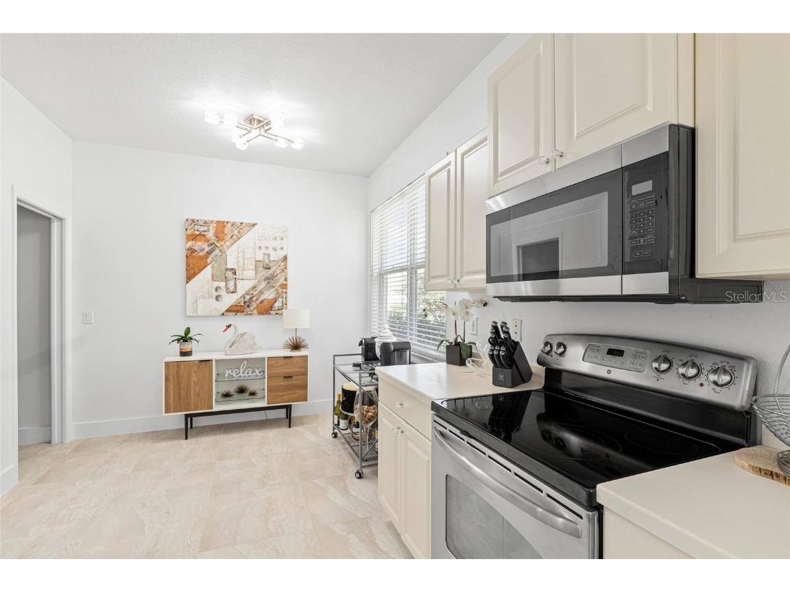 4316 Callista Lane Sarasota FL 34243 A4674352 image9