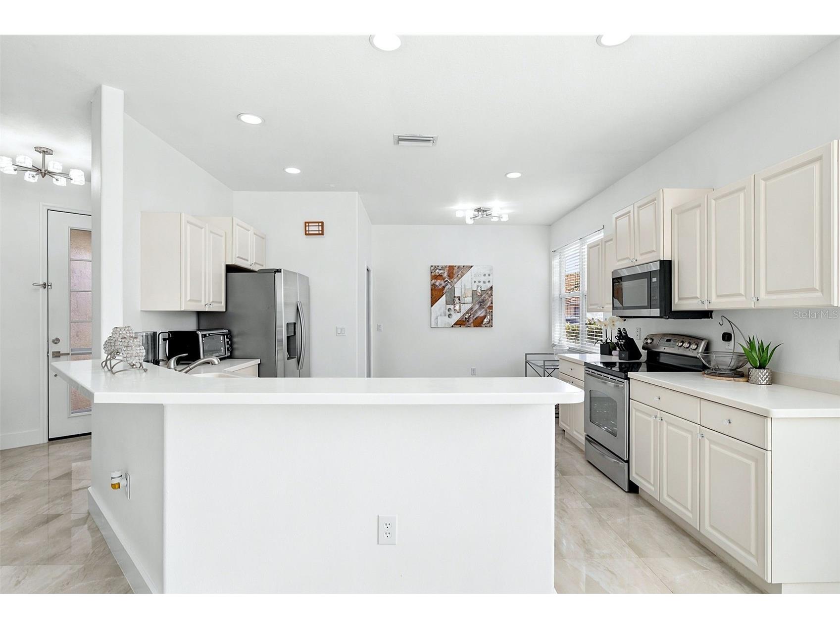 4316 Callista Lane Sarasota FL 34243 A4696912 image11