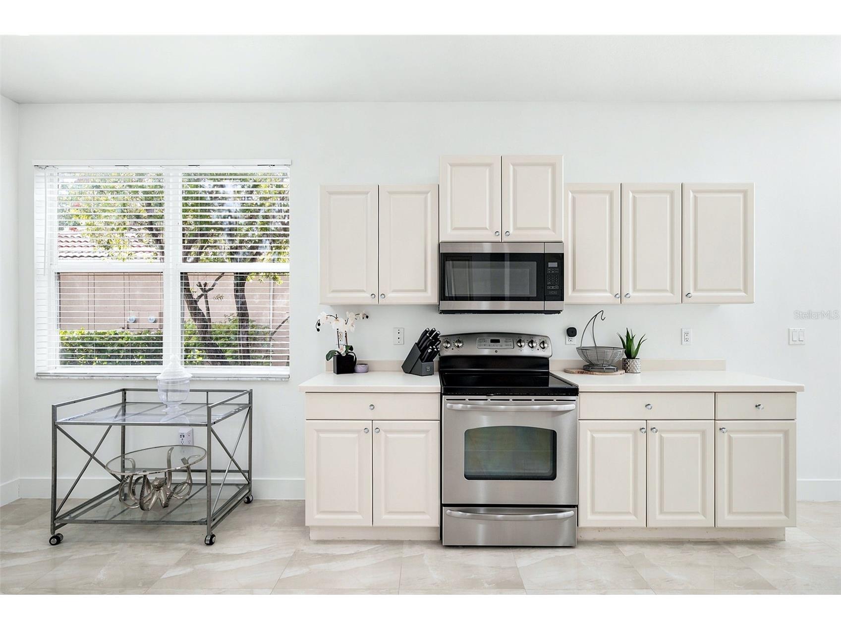 4316 Callista Lane Sarasota FL 34243 A4696912 image16