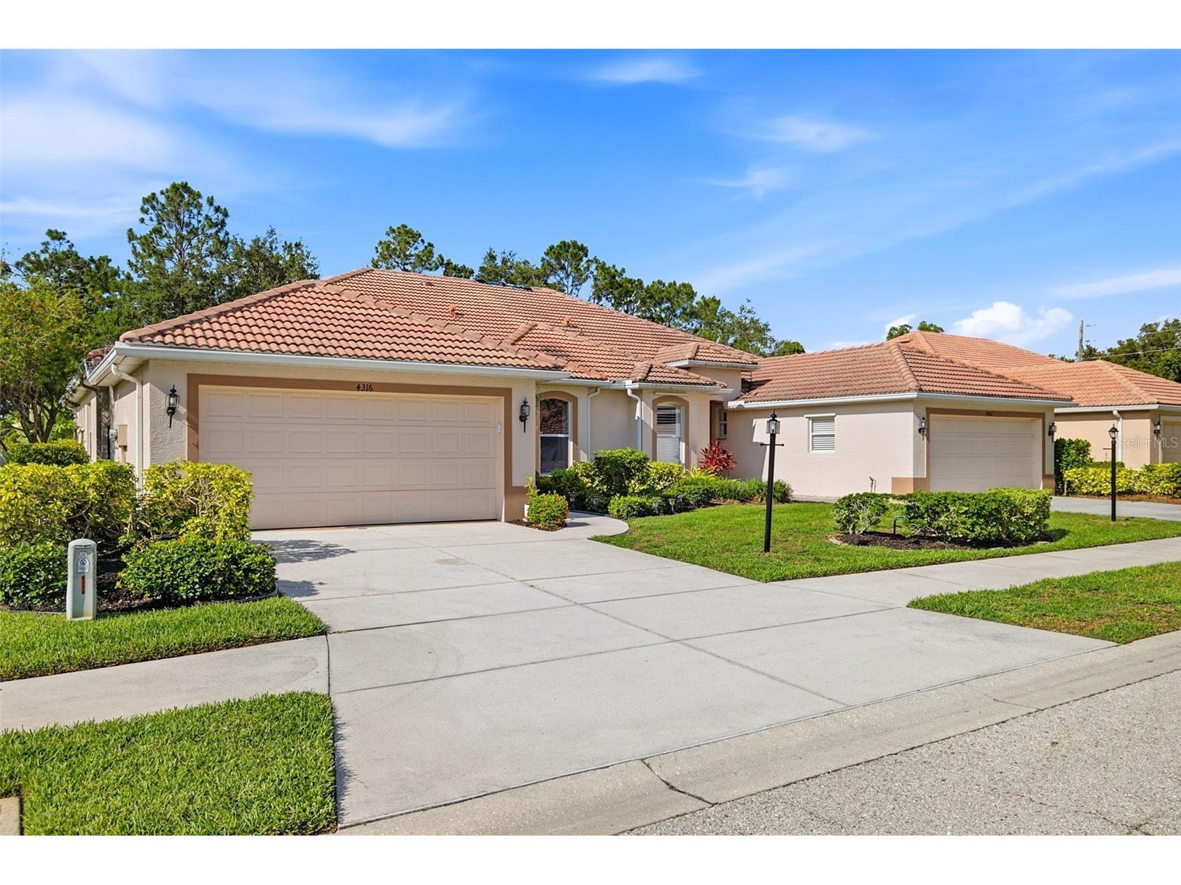 4316 Callista Lane Sarasota FL 34243 A4696912 image2