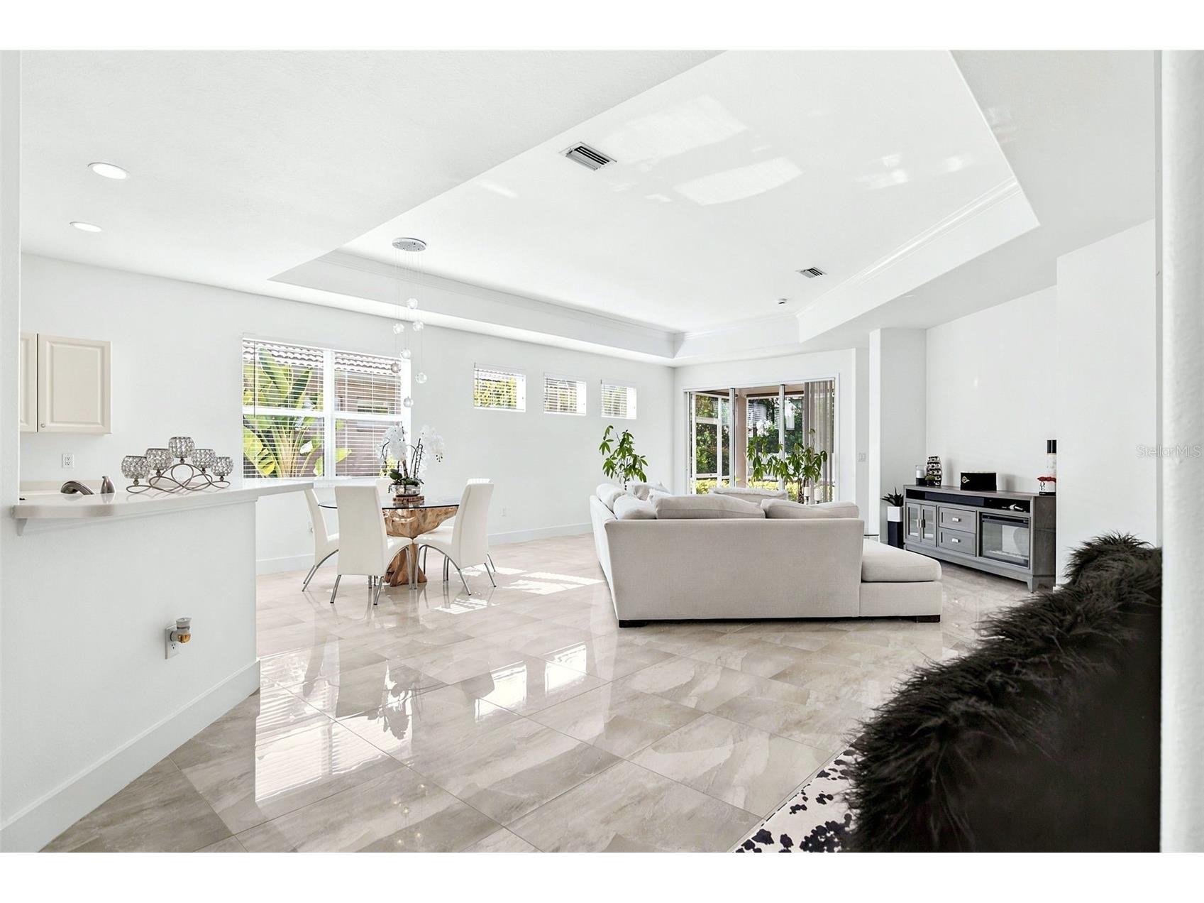4316 Callista Lane Sarasota FL 34243 A4696912 image7