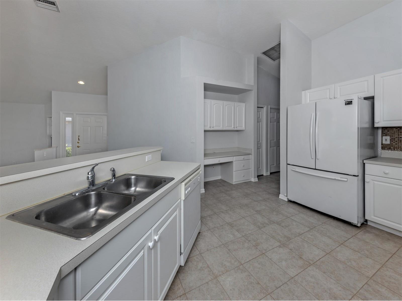 4316 Fairway Drive North Port FL 34287 A4694083 image17