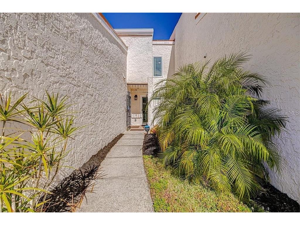 4316 Sunray Court #34 Tampa FL 33615 TB8491319 image4