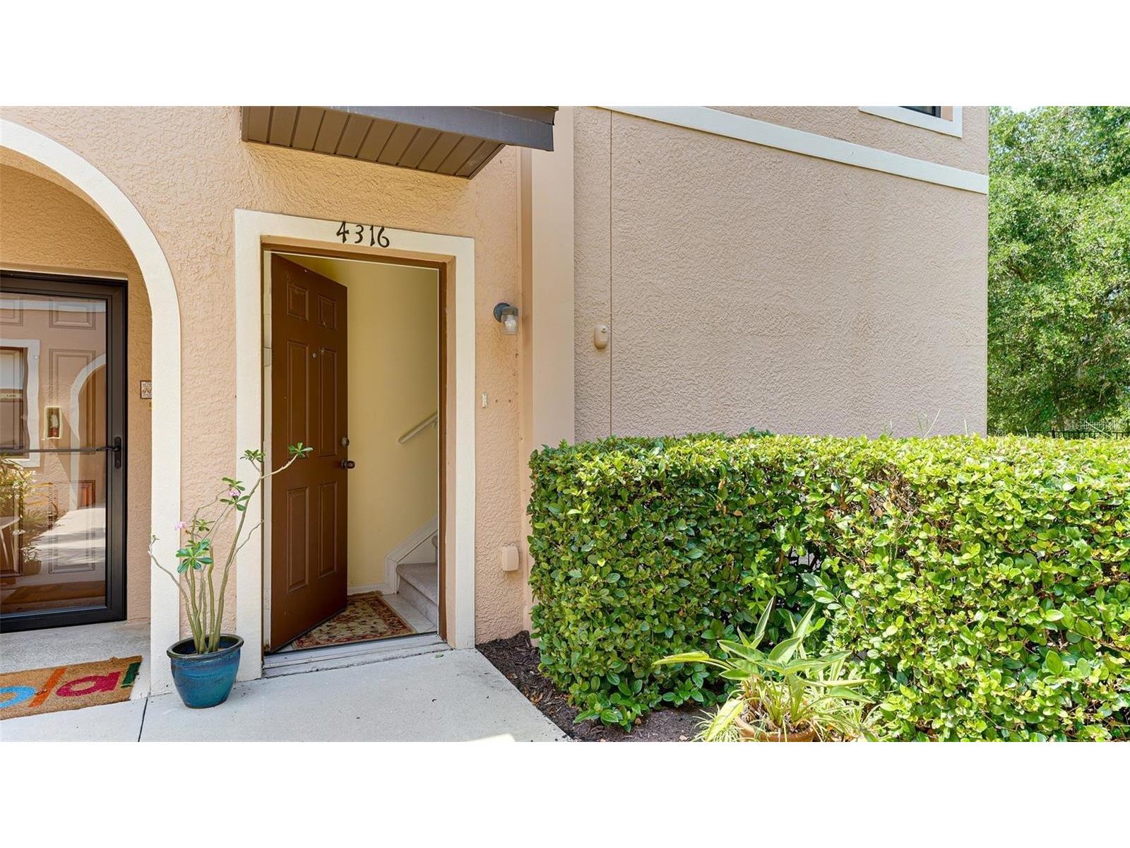 4316 Via Piedra Circle #5-204 Sarasota FL 34233 A4695996 image3