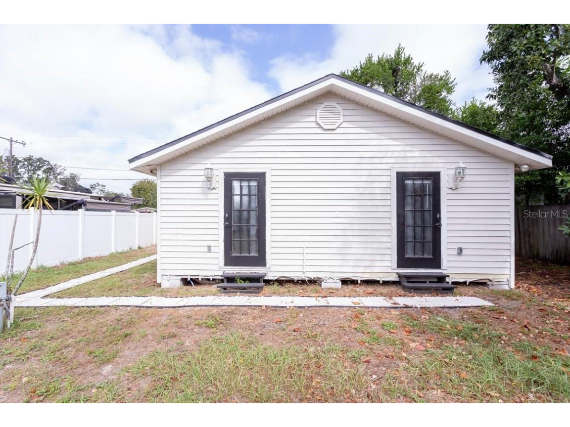 4317 E Regnas Avenue Tampa FL 33617 TB8442164 image21