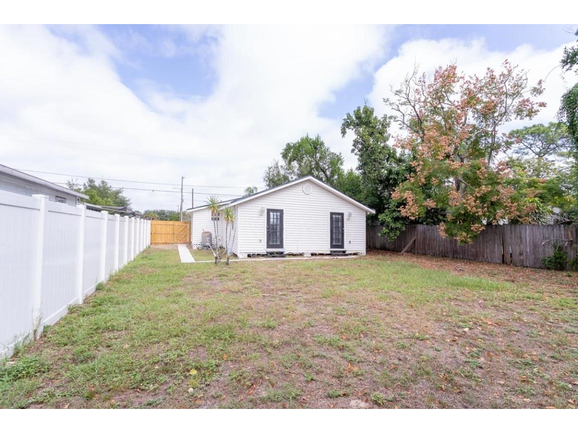 4317 E Regnas Avenue Tampa FL 33617 TB8442164 image23