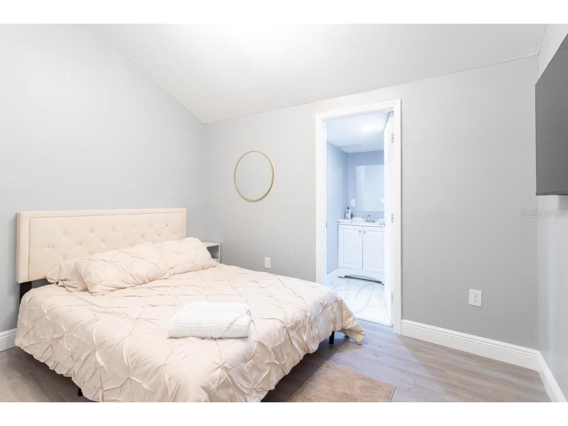 4317 E Regnas Avenue Tampa FL 33617 TB8442164 image8