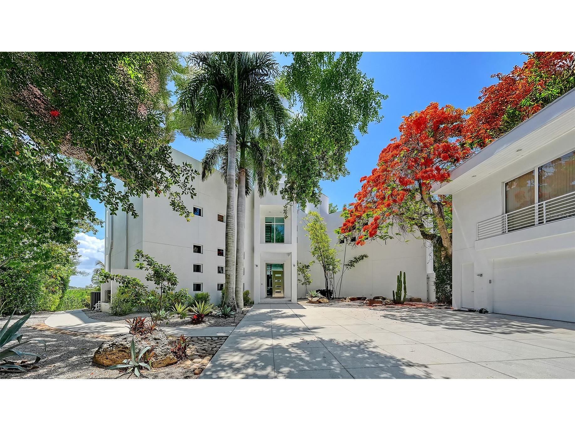 4317 Midnight Pass Road Sarasota FL 34242 - COCOANUT BAYOU A4690271 image3