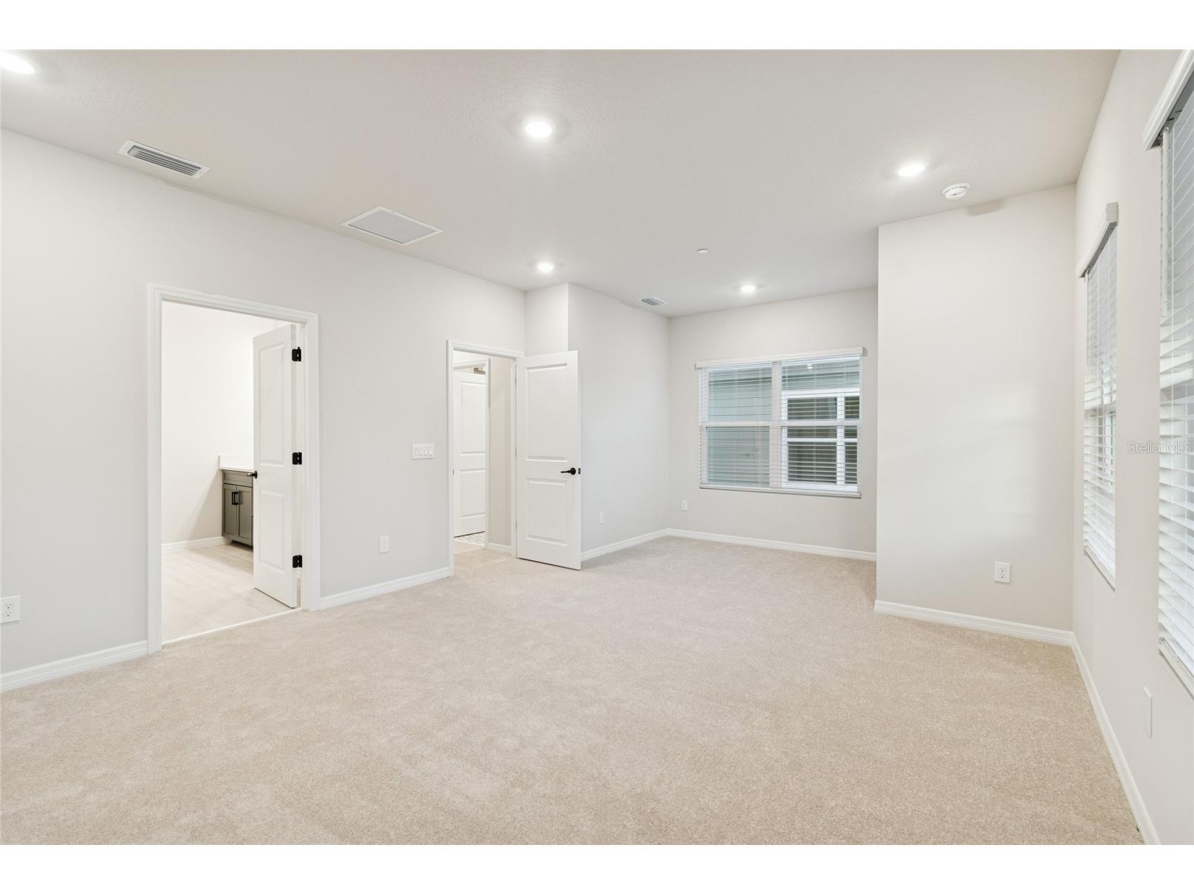 4317 Roush Avenue Orlando FL 32803 TB8436757 image19