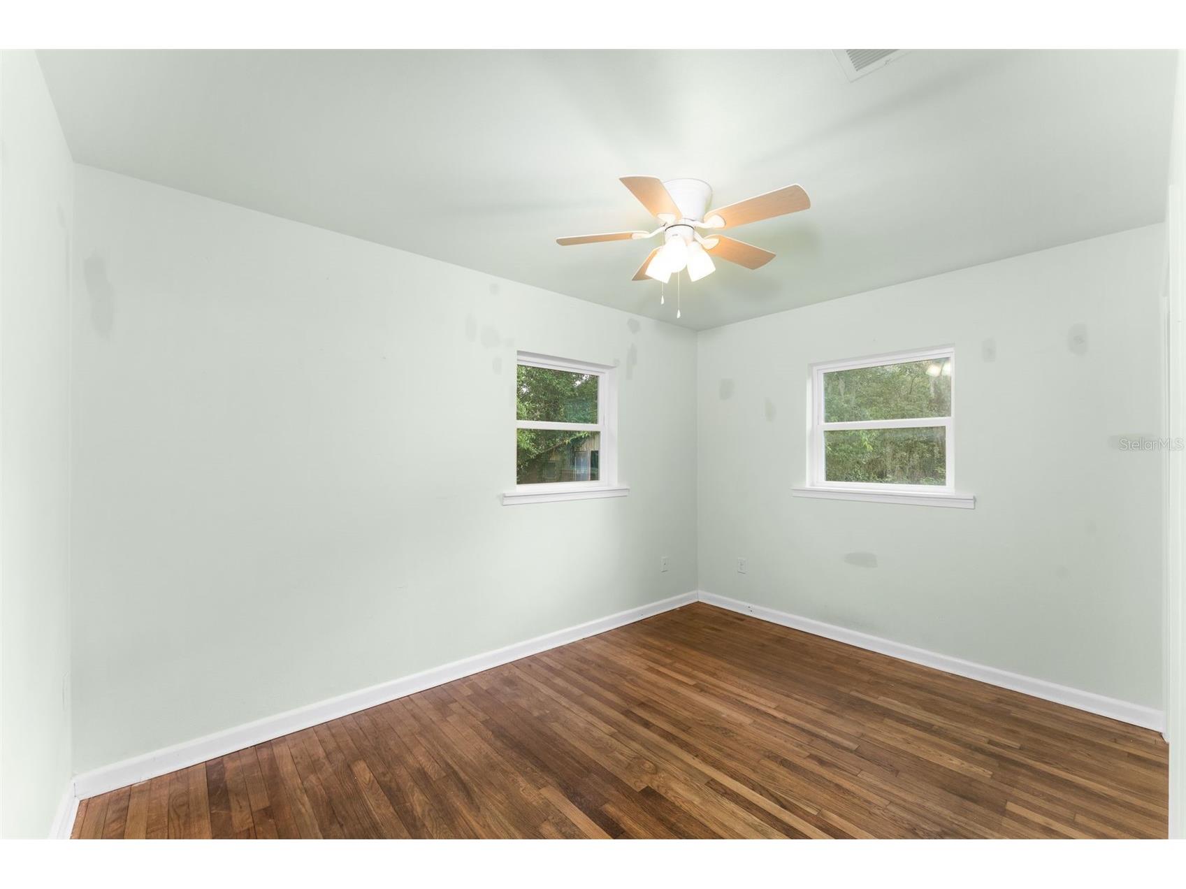 4318 NW 12th Terrace Gainesville FL 32609 GC541216 image14