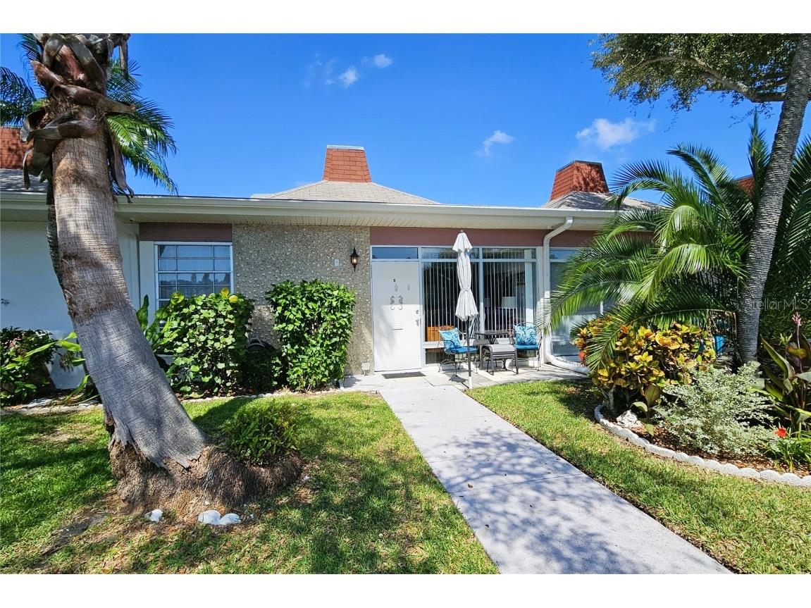 4318 Tahitian Gardens Circle #B Holiday FL 34691 U8214929 image1