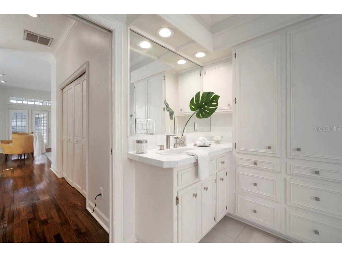 4318 W Azeele Street Tampa FL 33609 TB8433320 image46