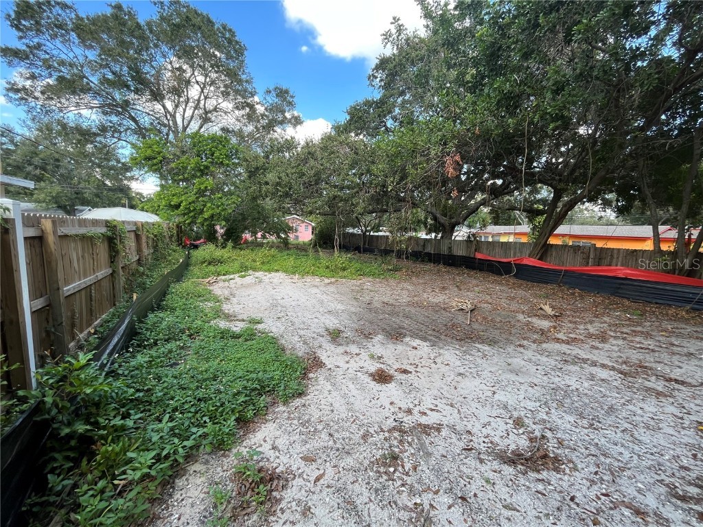 4319 43rd Ave N Saint Petersburg FL 33714 U8168593 image1