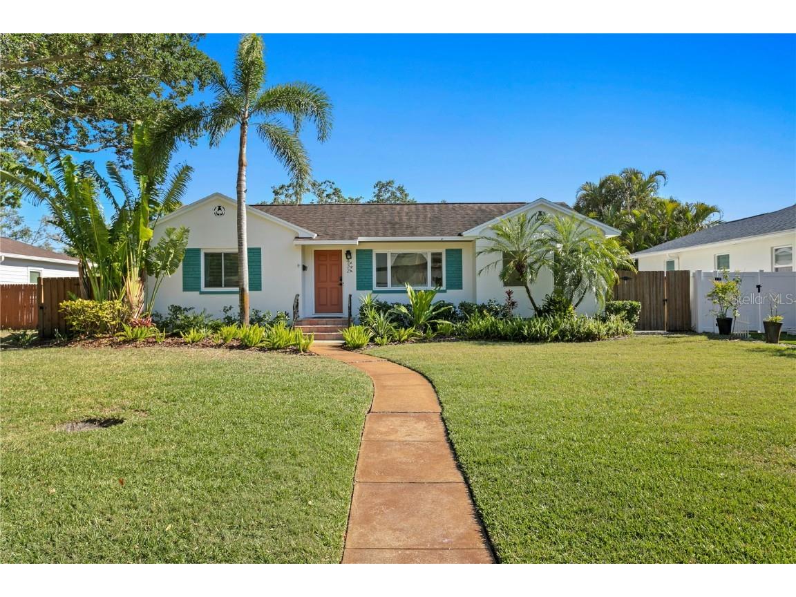 432 39th Avenue NE Saint Petersburg FL 33703 TB8374892 image1