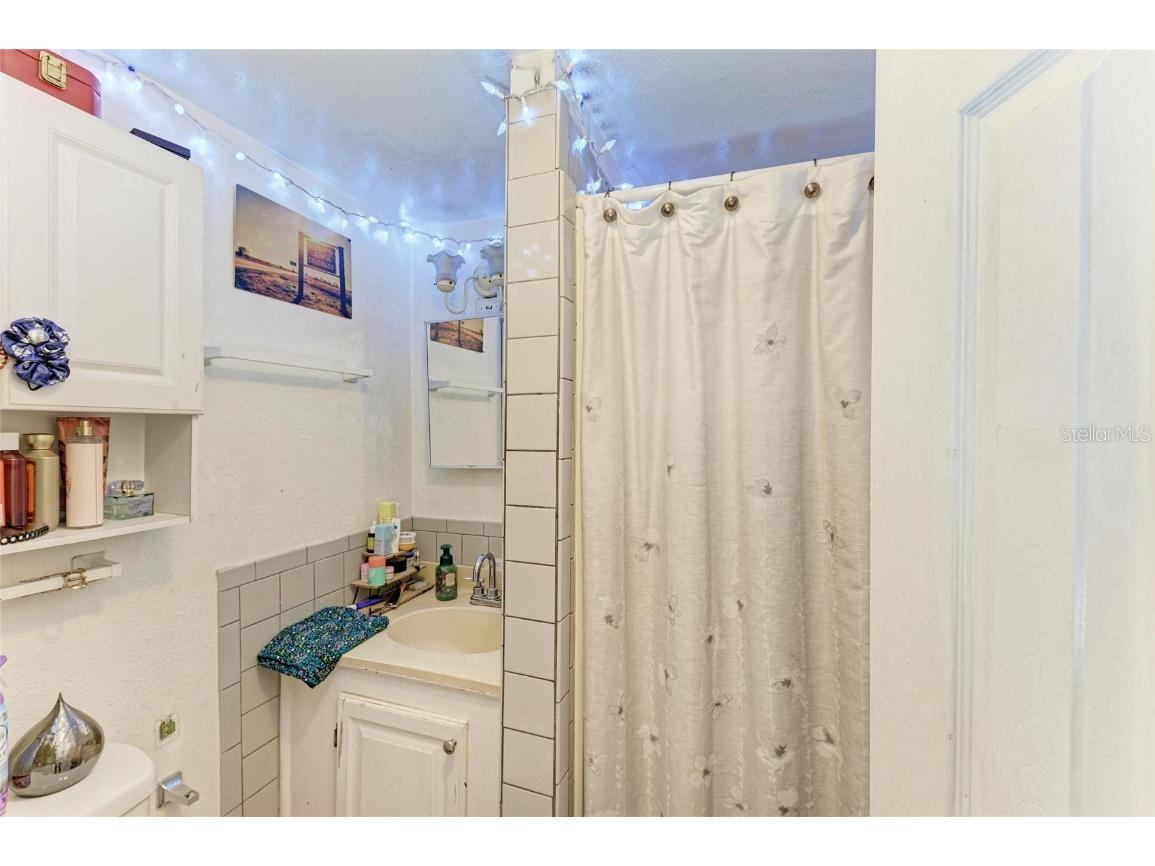 432 Adelia Avenue Sarasota FL 34236 A4667029 image31