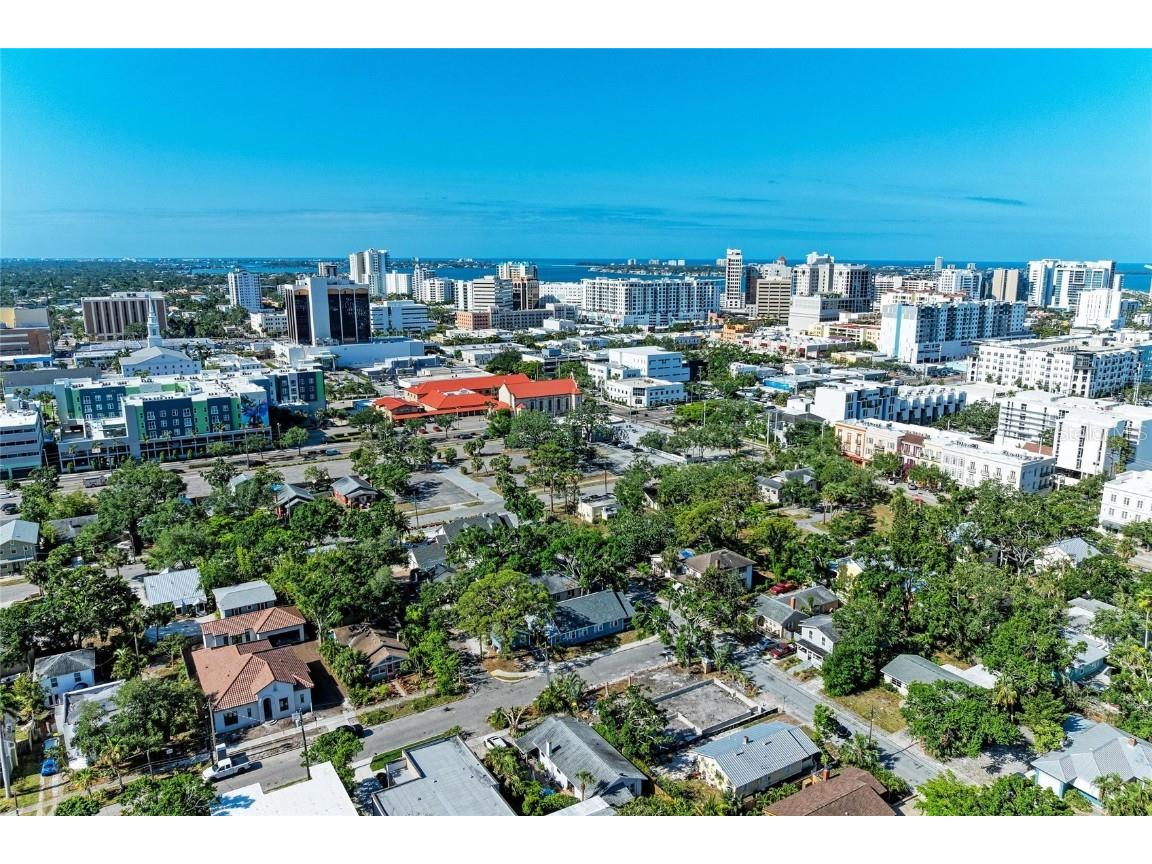 432 Adelia Avenue Sarasota FL 34236 A4667029 image42