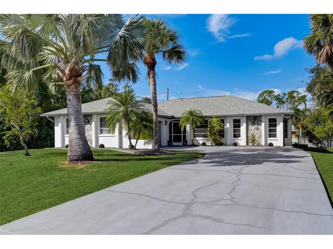 432 Chamber Street NW Port Charlotte FL 33948 T3482832 image1