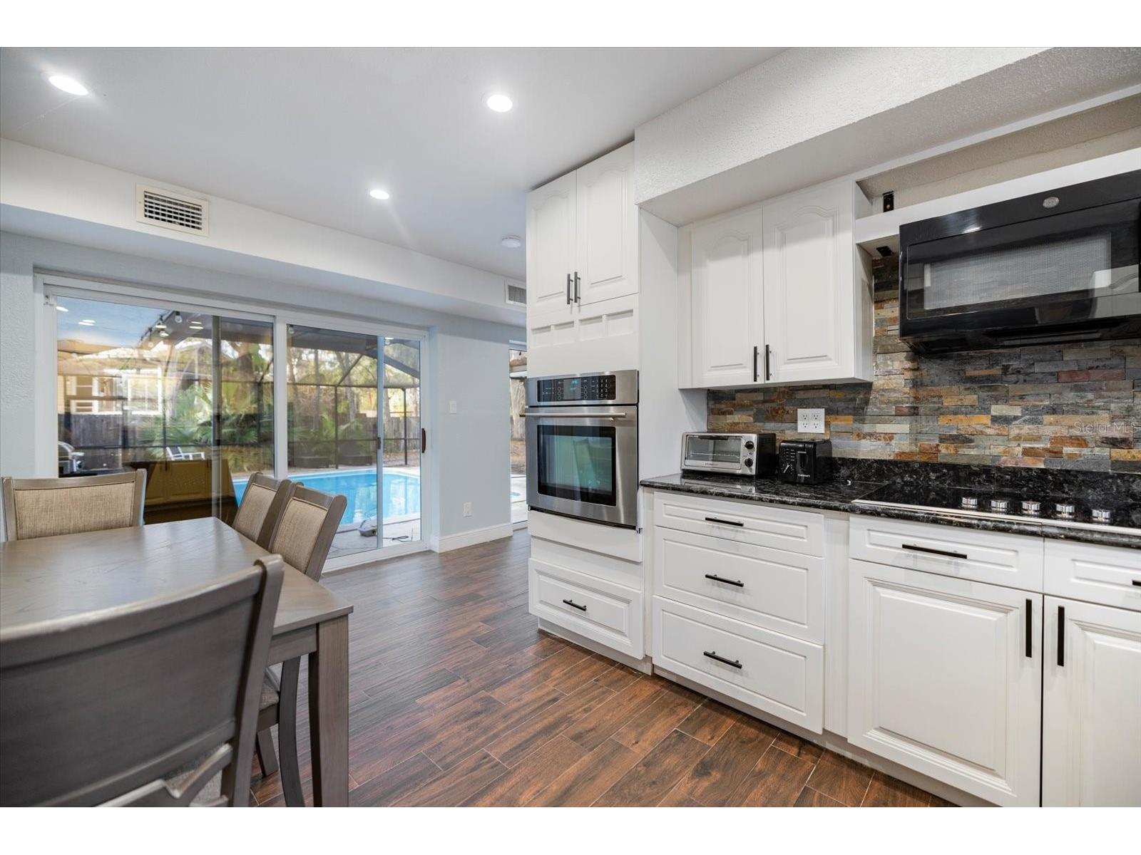 432 Country Club Drive Oldsmar FL 34677 A4684573 image11