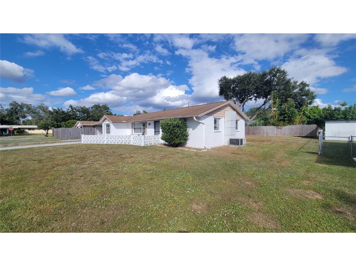 432 Crosby Court Sarasota FL 34237 A4670451 image12