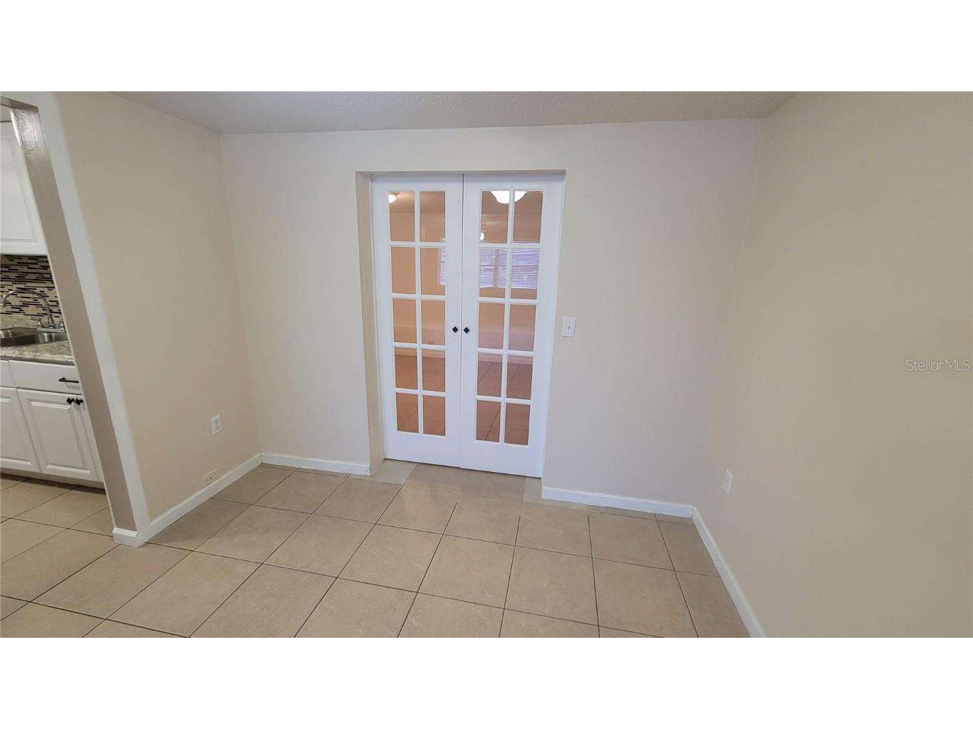 432 Crosby Court Sarasota FL 34237 A4670451 image3