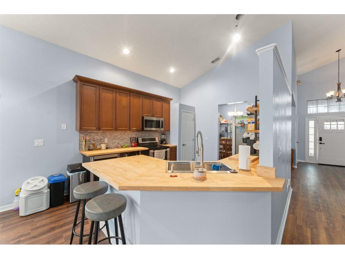 432 Downing Circle Davenport FL 33897 O6327945 image9