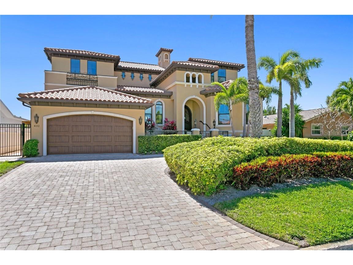 432 Hermosita Drive Saint Pete Beach FL 33706 - BOCA CIEGA BAY U8238770 image1
