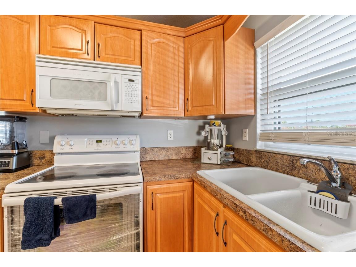 432 Hunter Circle Kissimmee FL 34758 S5133007 image12