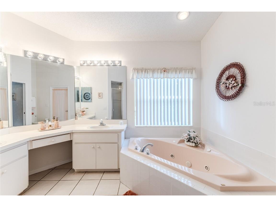 432 Mistwood Court Spring Hill FL 34609 W7879815 image17