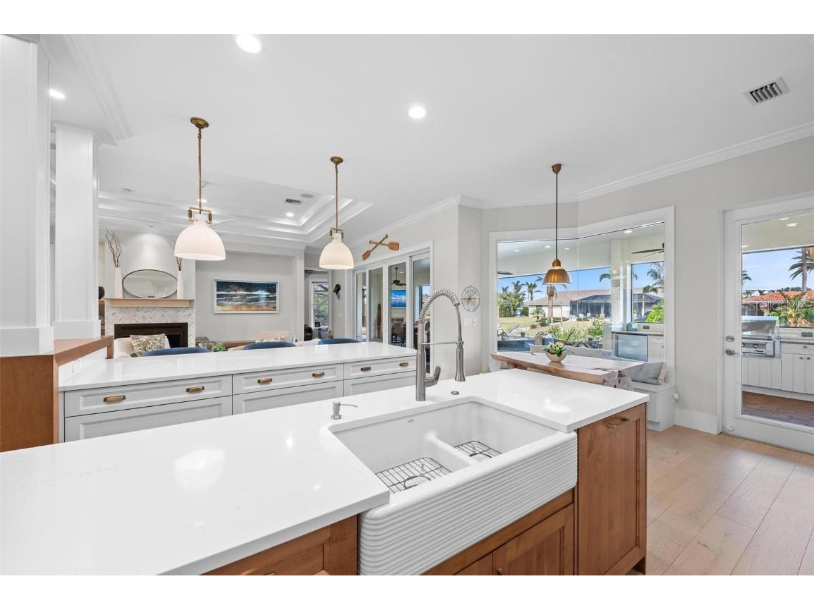 432 Sorrento Drive Osprey FL 34229 A4669597 image10