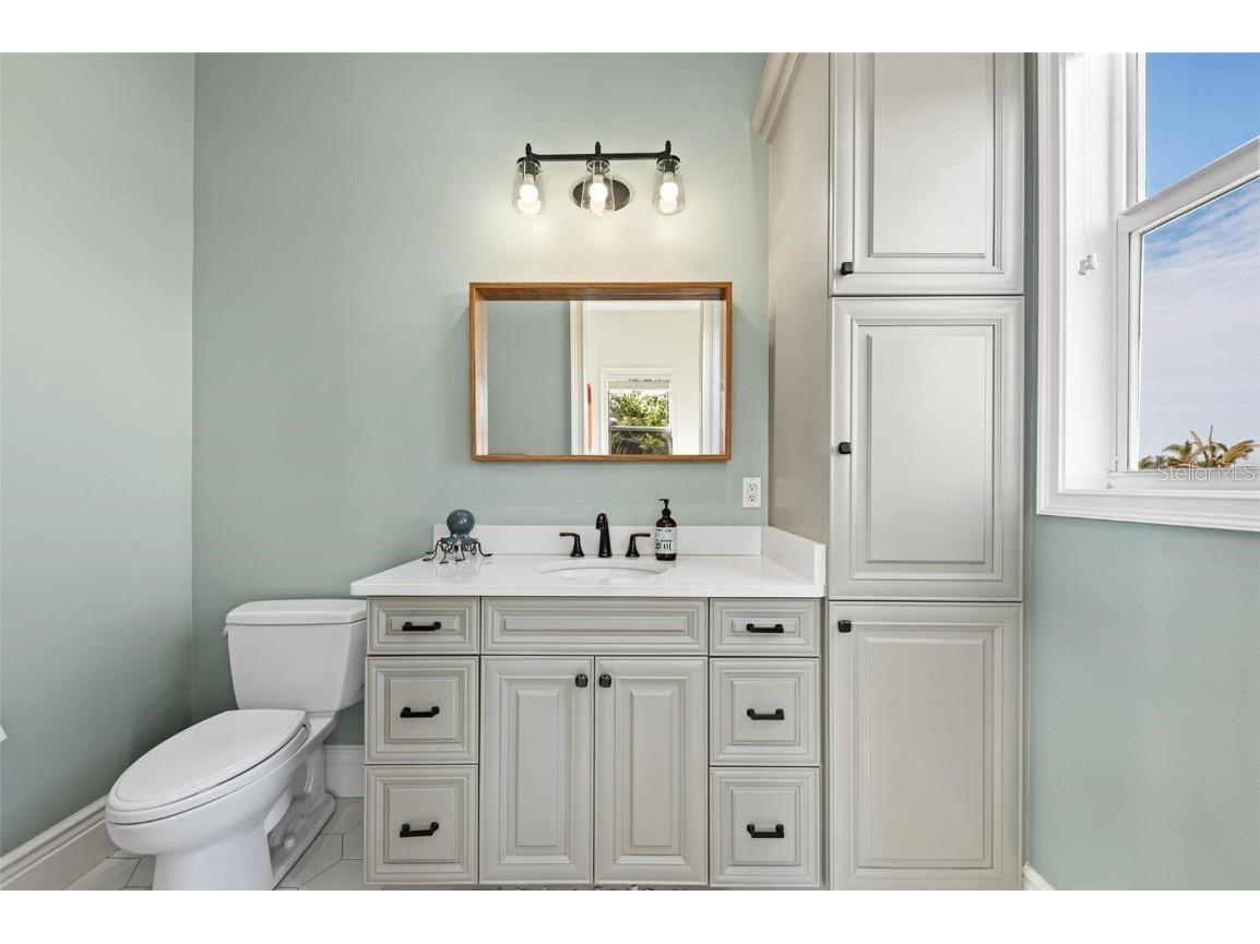 432 Sorrento Drive Osprey FL 34229 A4669597 image56