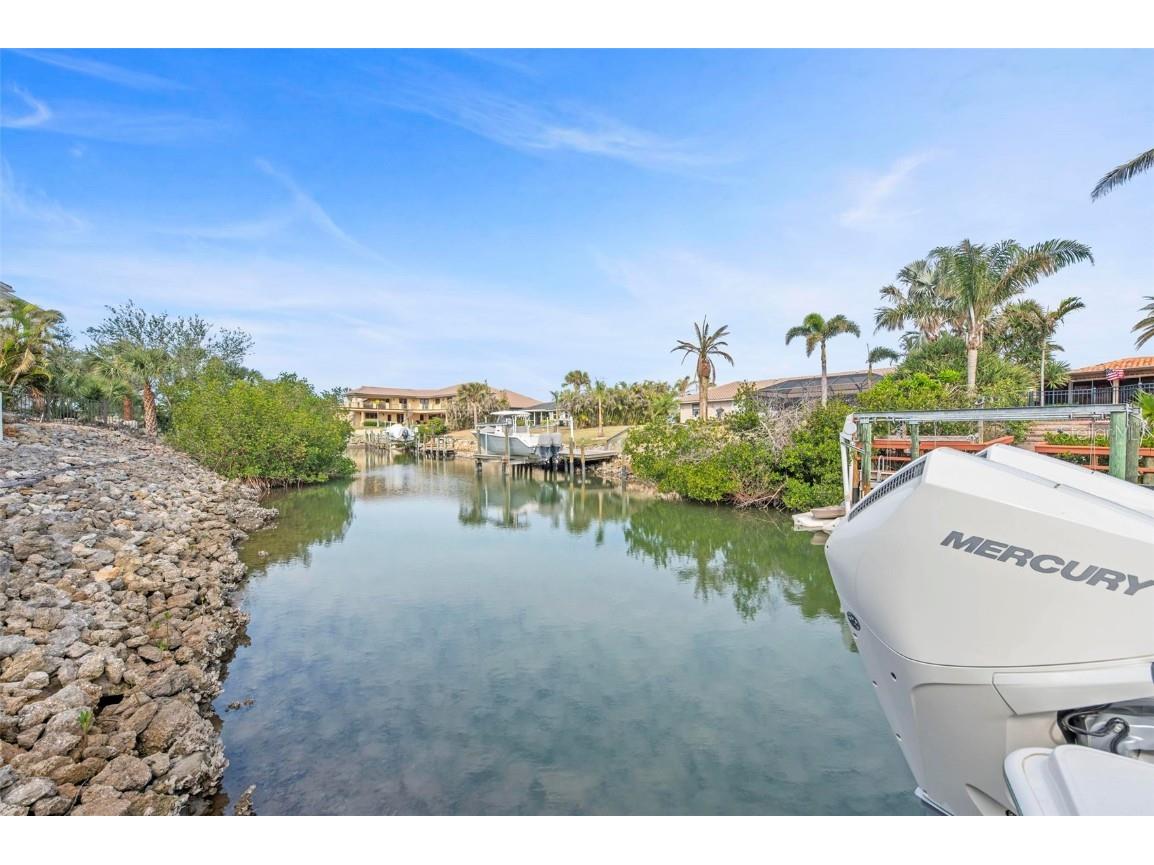 432 Sorrento Drive Osprey FL 34229 A4669597 image76