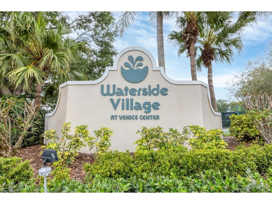 432 Sunset Lake Boulevard #102 Venice FL 34292 A4664009 image53